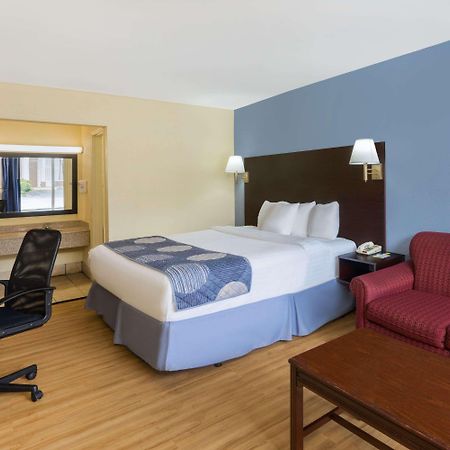 Days Inn By Wyndham Statesville Extérieur photo