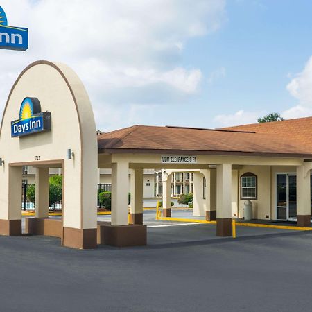 Days Inn By Wyndham Statesville Extérieur photo