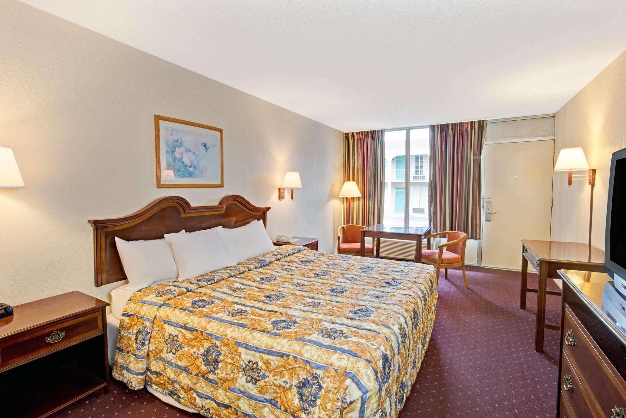 Days Inn By Wyndham Statesville Extérieur photo